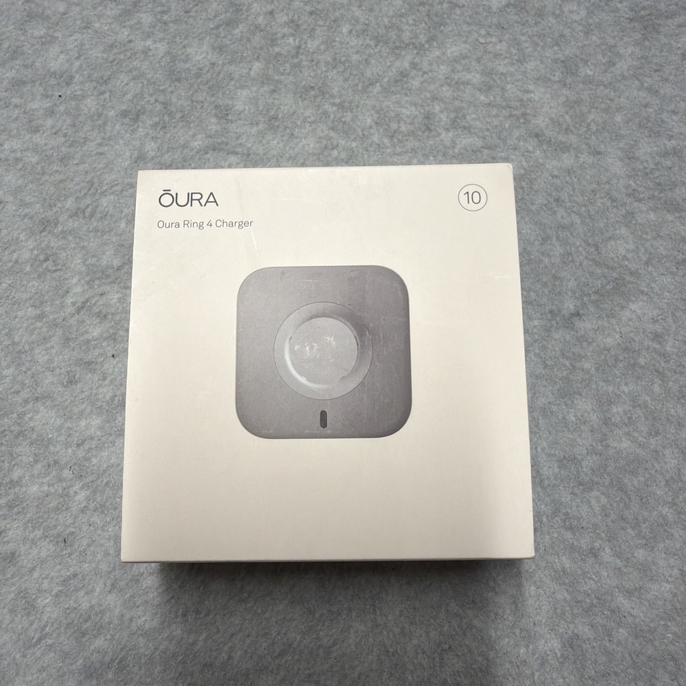Oura Ring 4 Charger Size 10 Charging Dock and USB-C Cable Gray New Sealed
